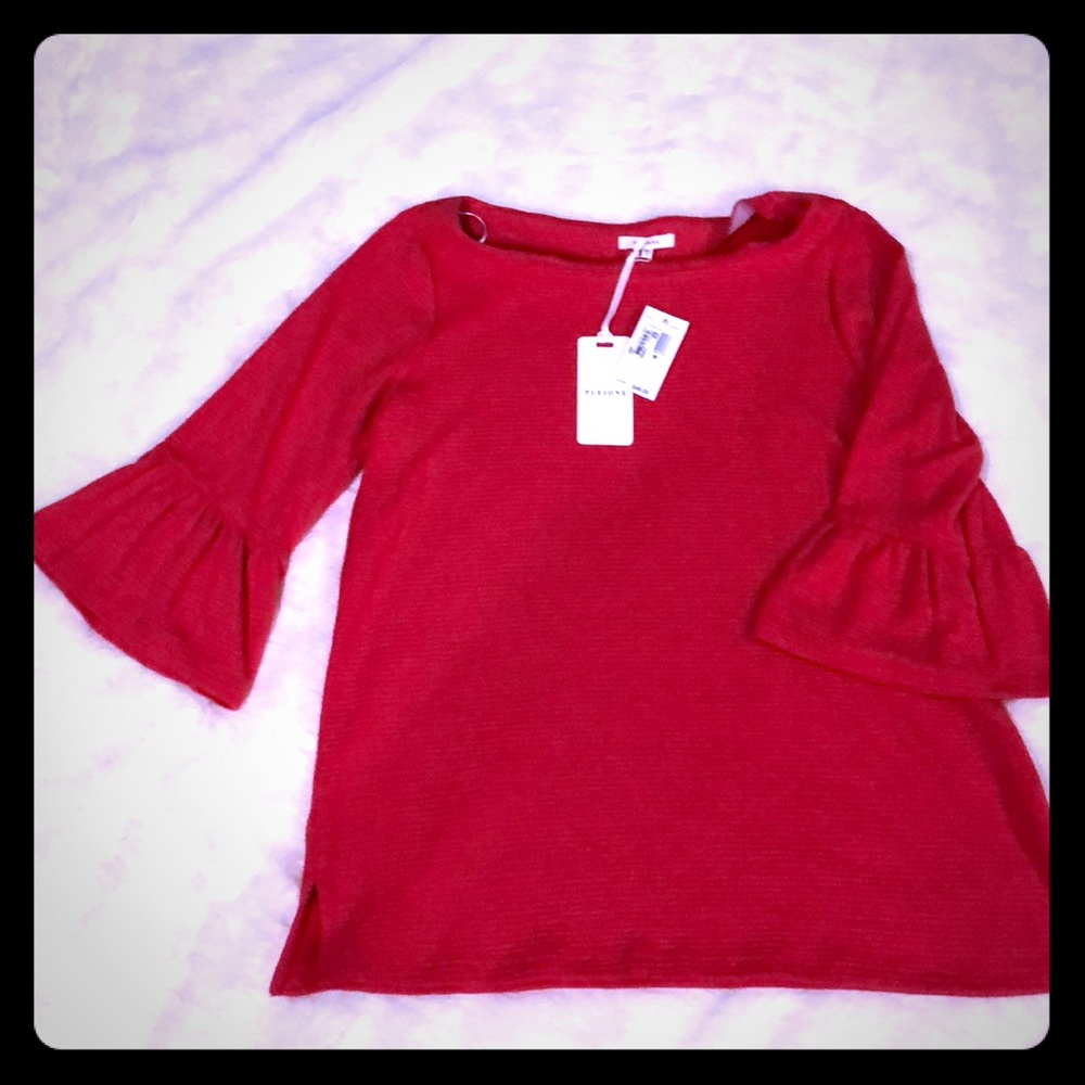 Ruffle sleeve tunic